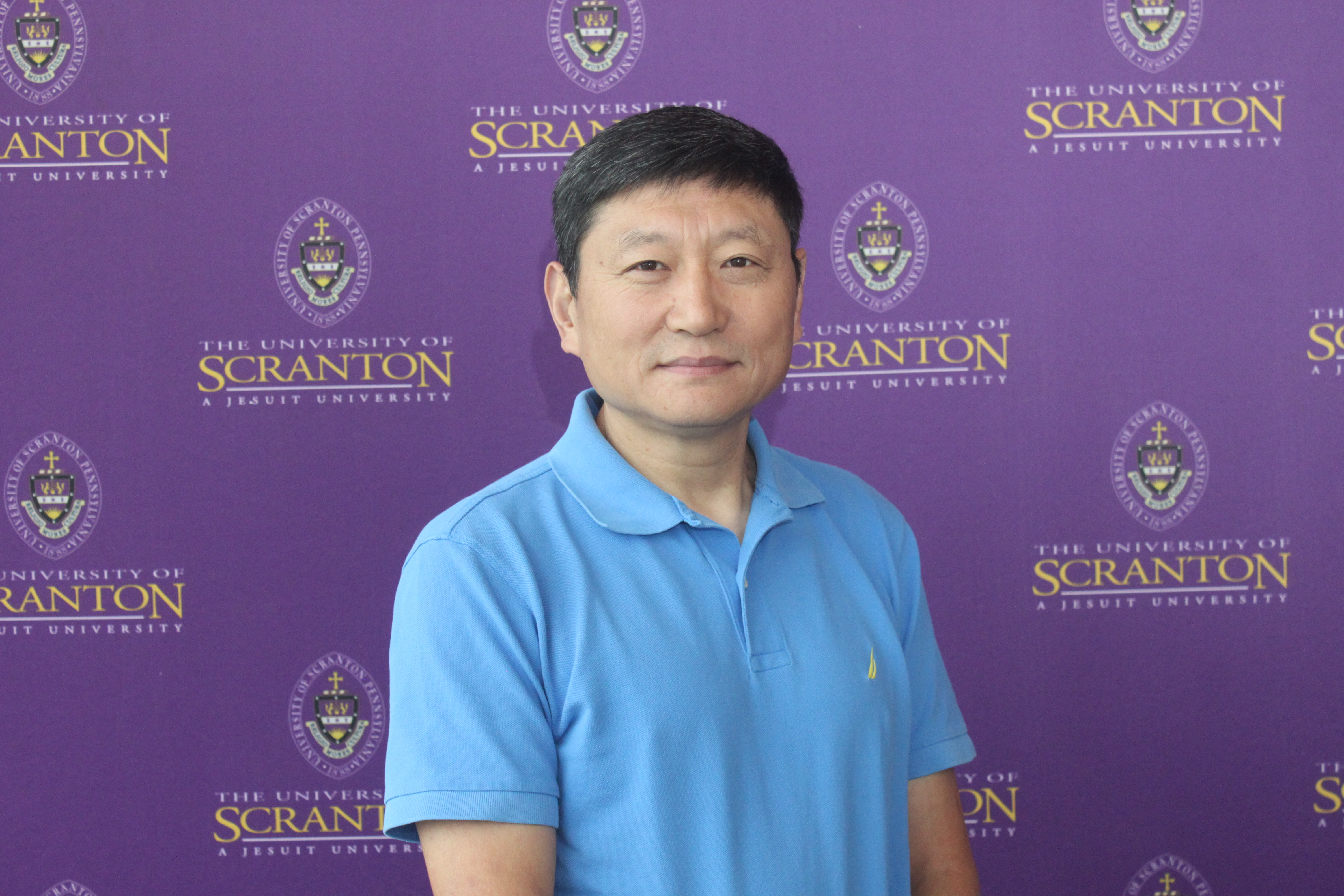 Headshot of Dr. Yaodong Bi